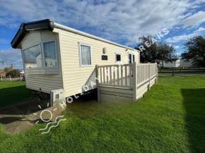 Aloha - Cosy 2 Bed Close to Venue at Seal Bay, Selsey
